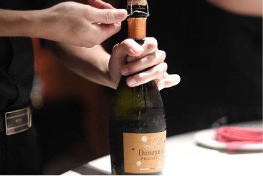 Mới học rượu vang